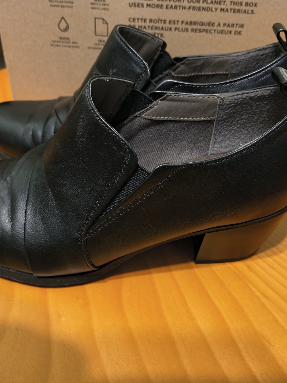 Eurosoft Ashby Classic Black Low Heel Slip-On Women's Shoe Size 8.5